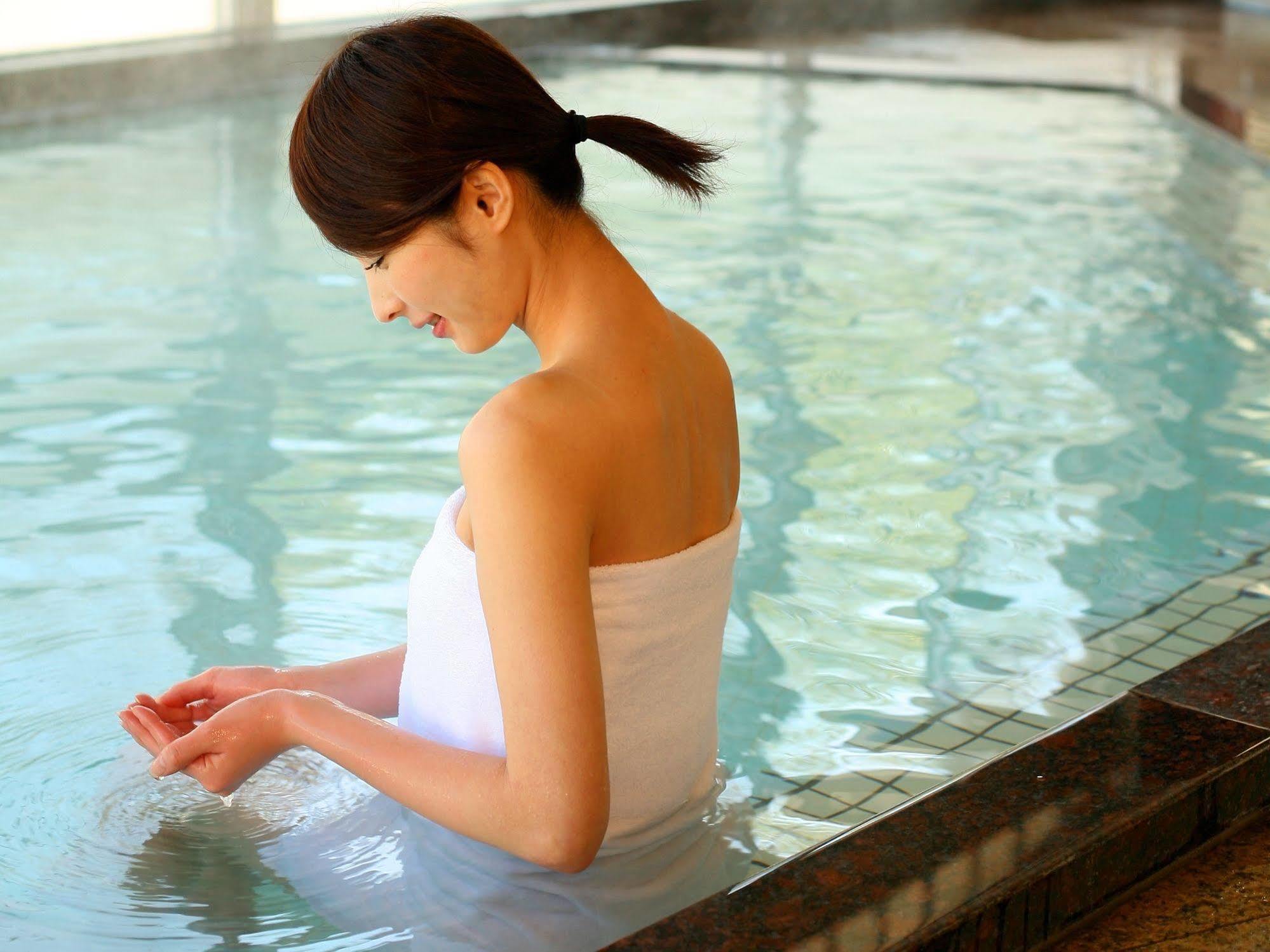 Awanosho Hotell Miyoshi  Exteriör bild
